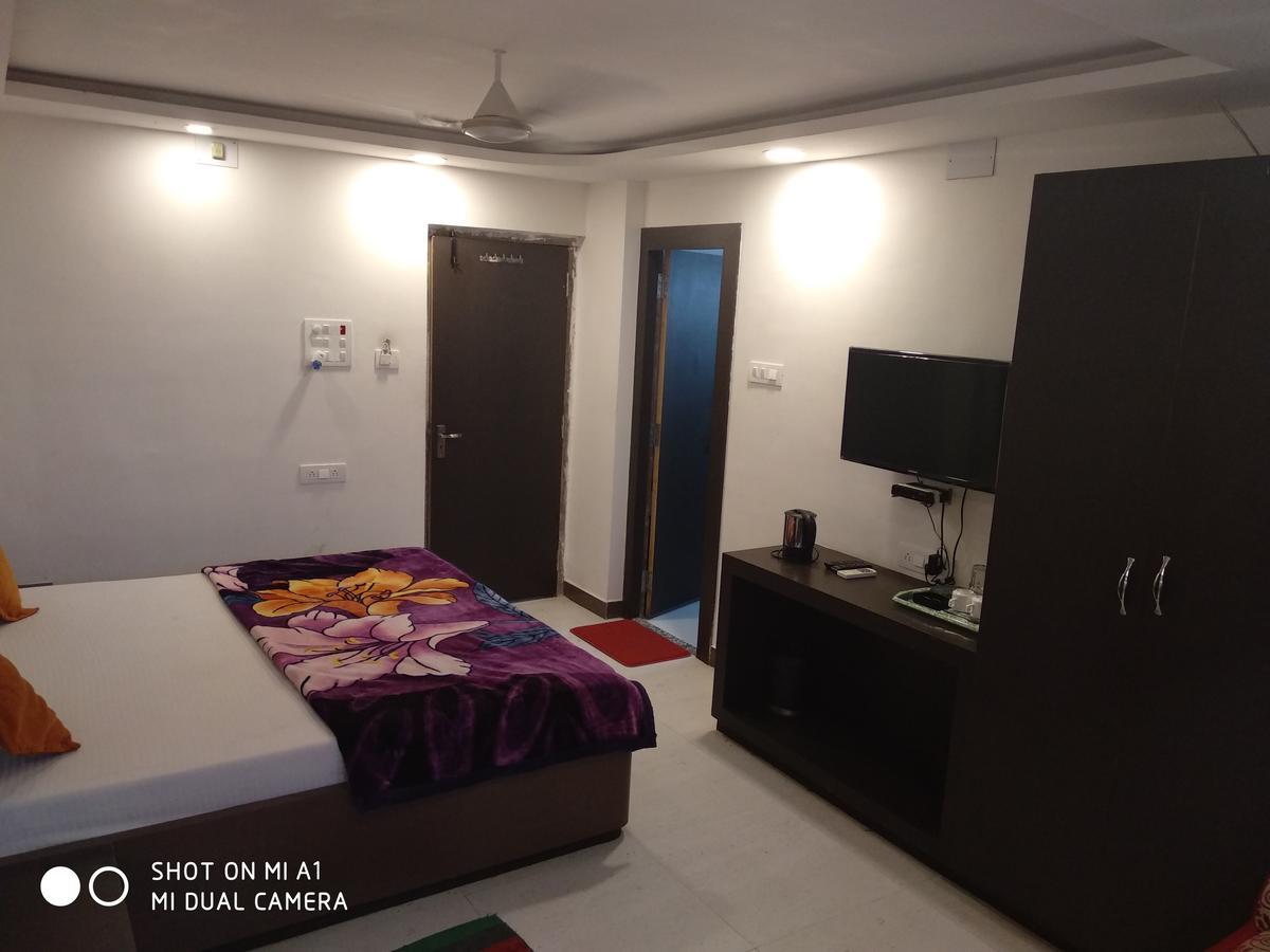 Hotel Rajkamal Deoghar Esterno foto