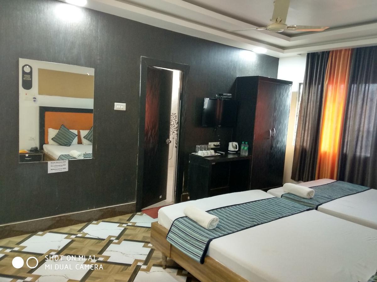 Hotel Rajkamal Deoghar Esterno foto